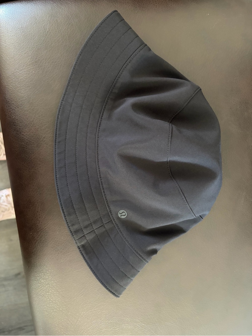 Lululemon reversible Black Bucket Hat with Subtle Logo